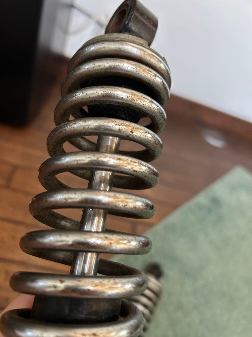 当時物！73年10月KONI 76F-1326 最初期　335mm