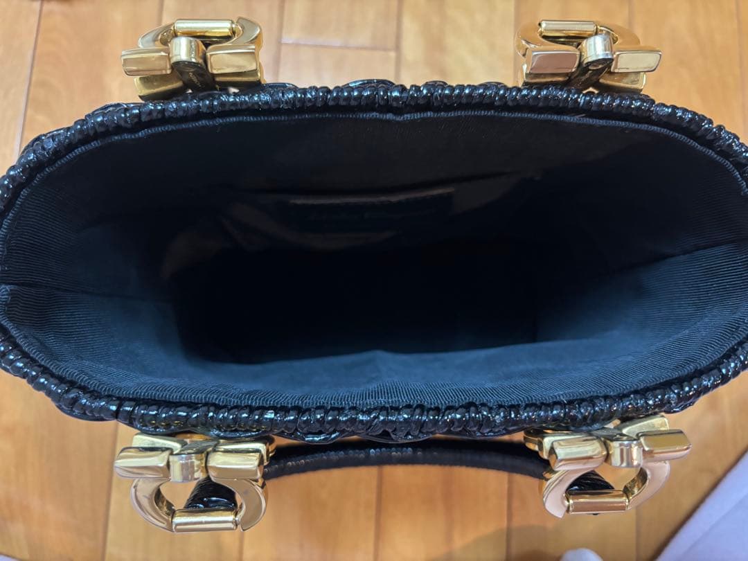 フェラガモ 夏のバッグ ビンテージ