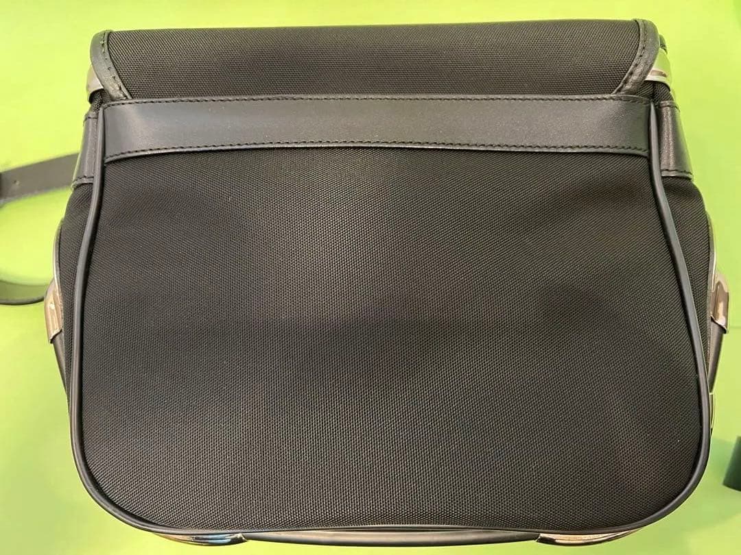 ピエログイディ　PIERO GUIDI リネアボールド ショルダーバッグ