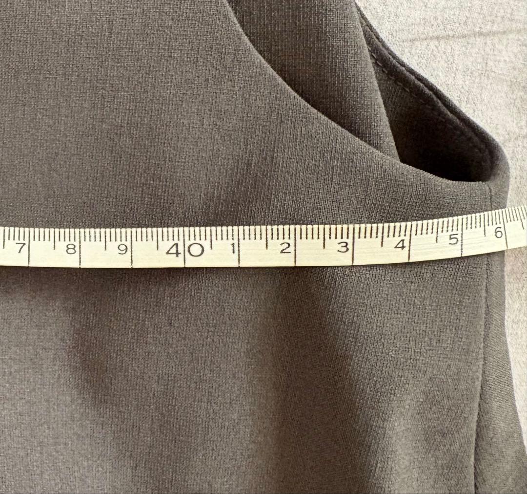 さ*ん様 新品タグつき ミズイロインド mizuiro ind グレー ジレ　ベ