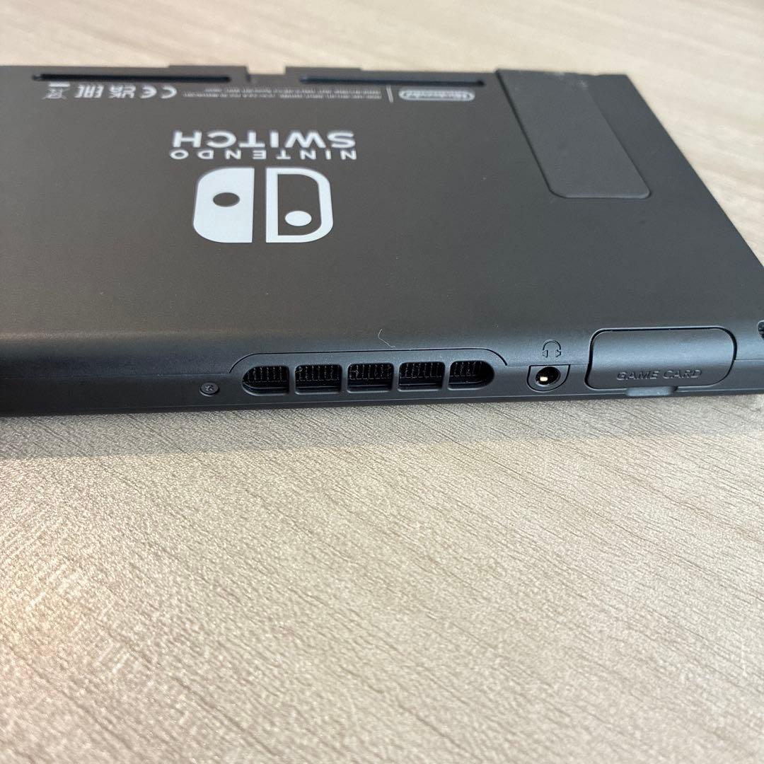 【ジャンク品】Nintendo Switch 本体 画面キズなし 充電不可