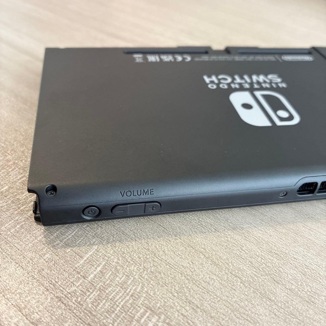 【ジャンク品】Nintendo Switch 本体 画面キズなし 充電不可