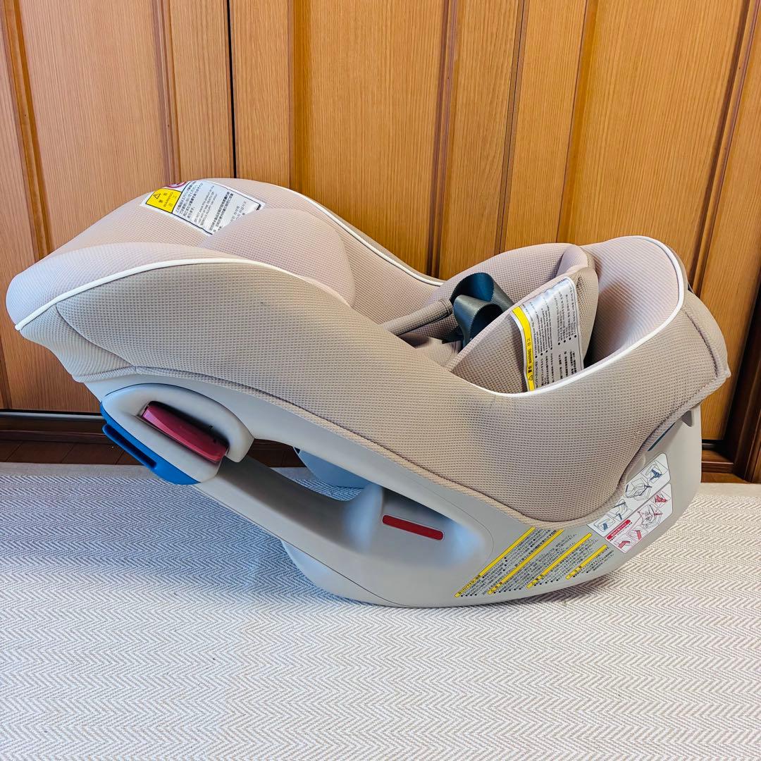 【極美品】combi チャイルドシートコッコロ S UX ヘーゼルナッツ 新生児