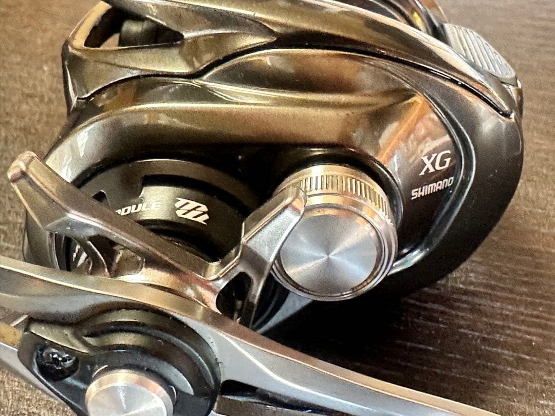 シマノ　2020 メタニウム　XG 左巻き　ベイトリール