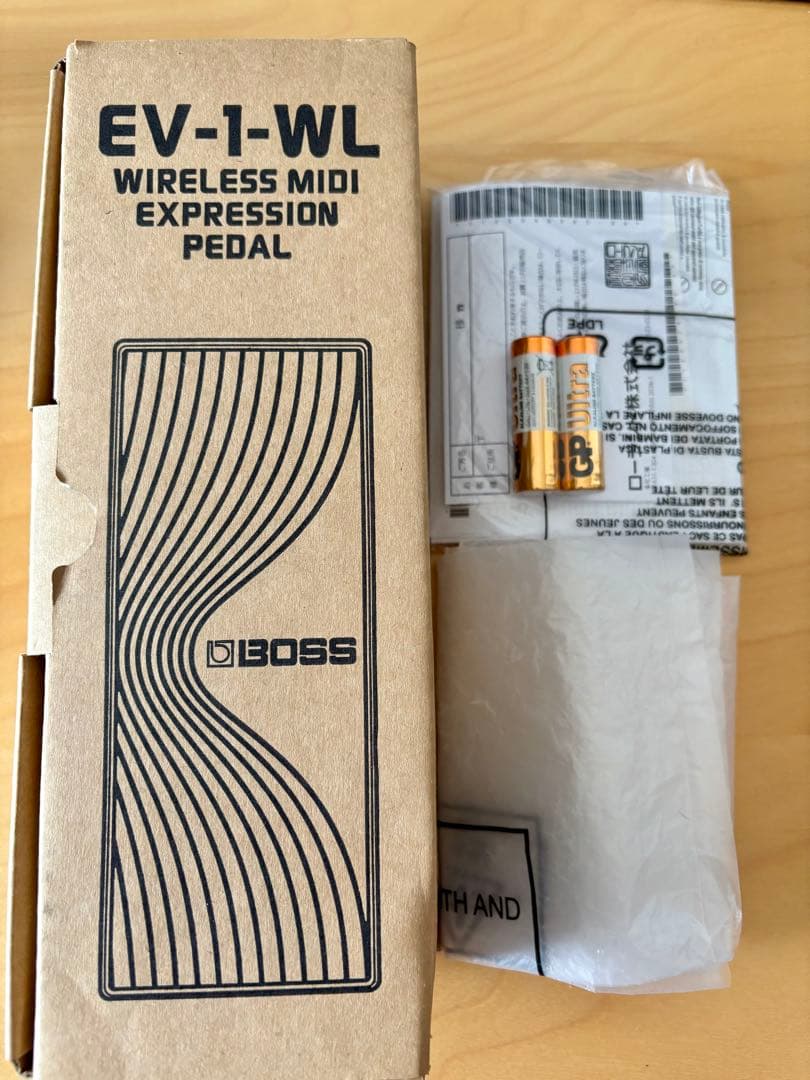 BOSS EV-1-WL ワイヤレスエクスプレッションペダル