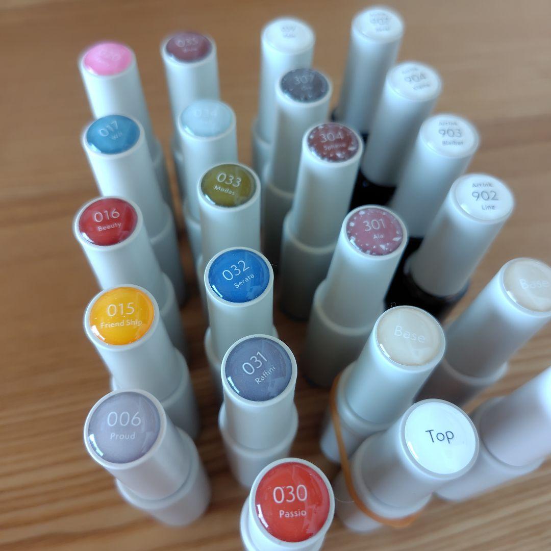 【ネイル用品】cirila ジェルネイル＋LEDライトセット