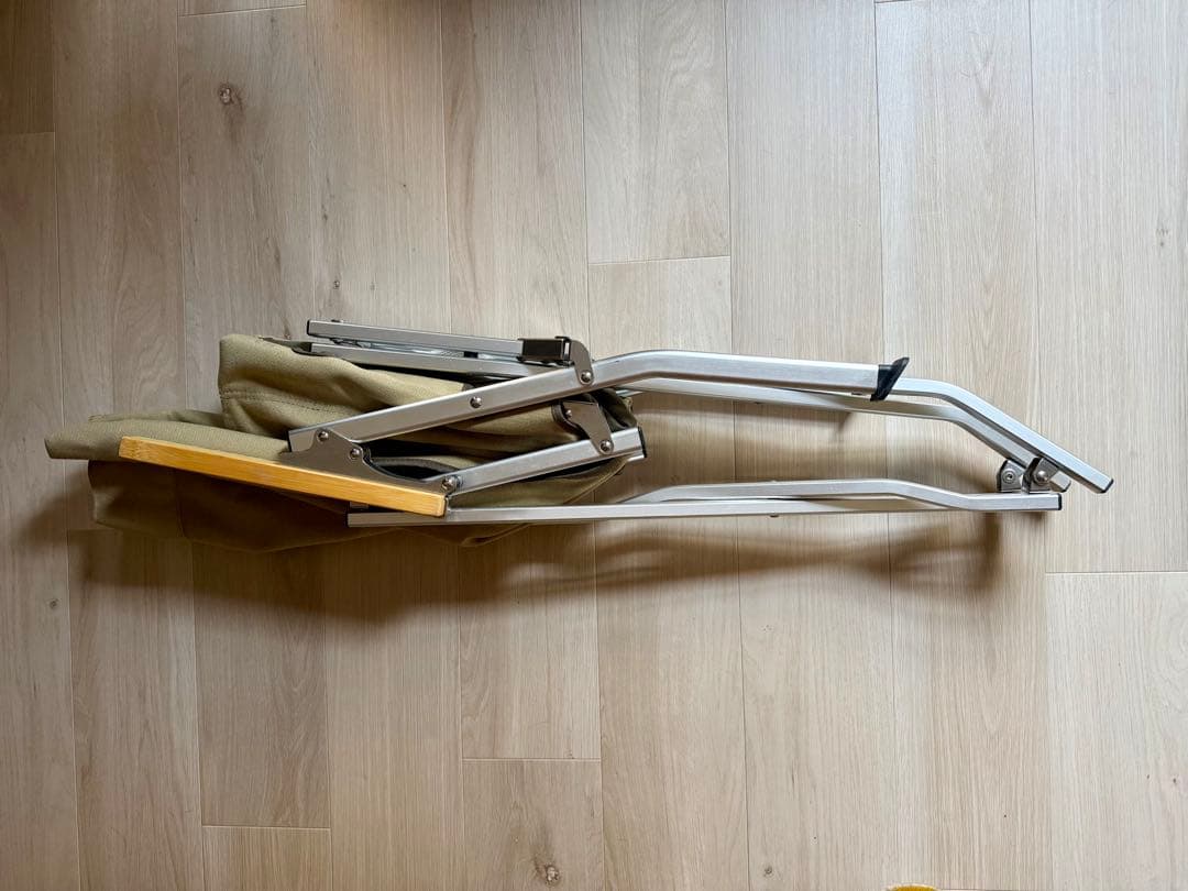 か*つ様  peak ローチェア30ベージュっ！！！