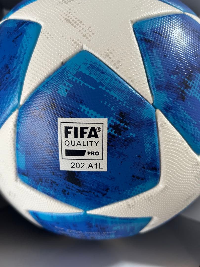 18-19UEFA チャンピオンズリーグ　フィナーレ公式球　箱無し