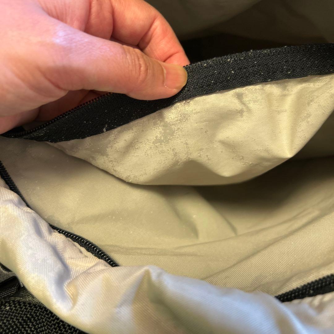 patagonia クリティカルマス　メッセンジャーバッグ　ブラック　アメリカ製