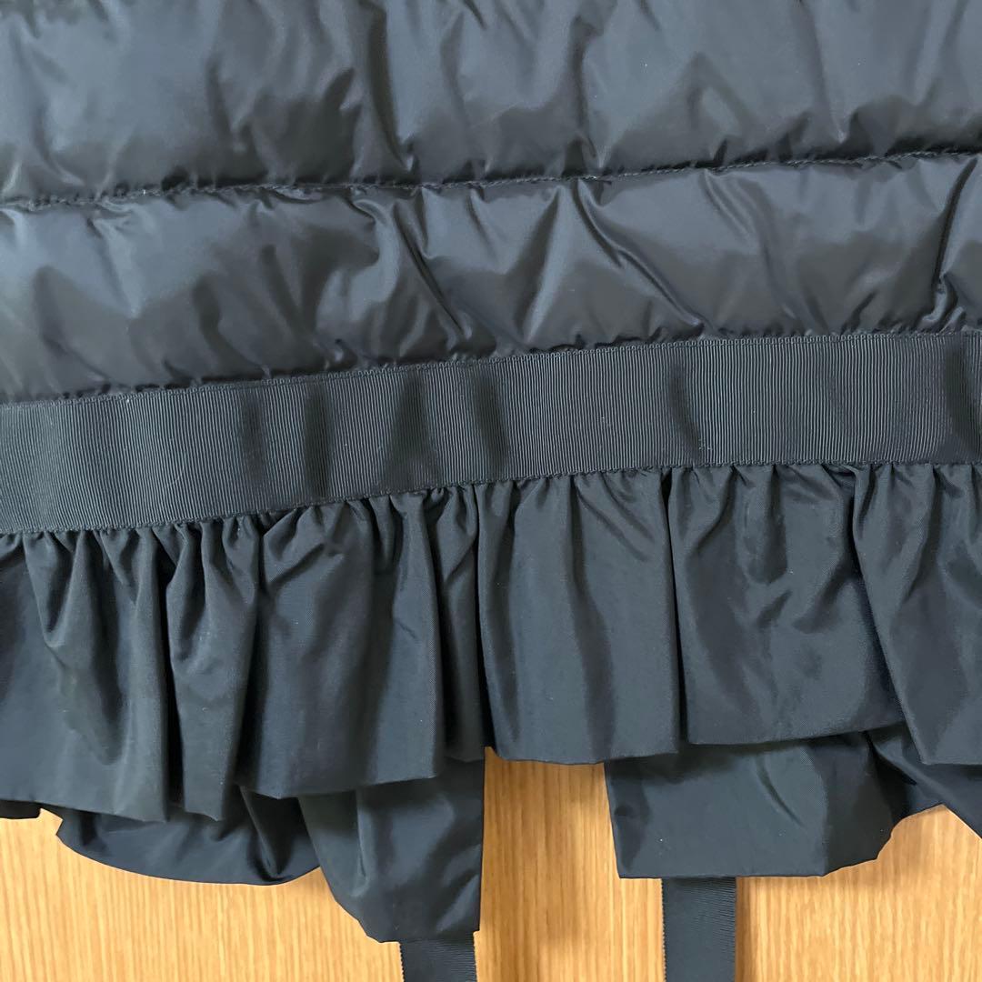 TATRAS 黒 ダウンベスト フリル付き