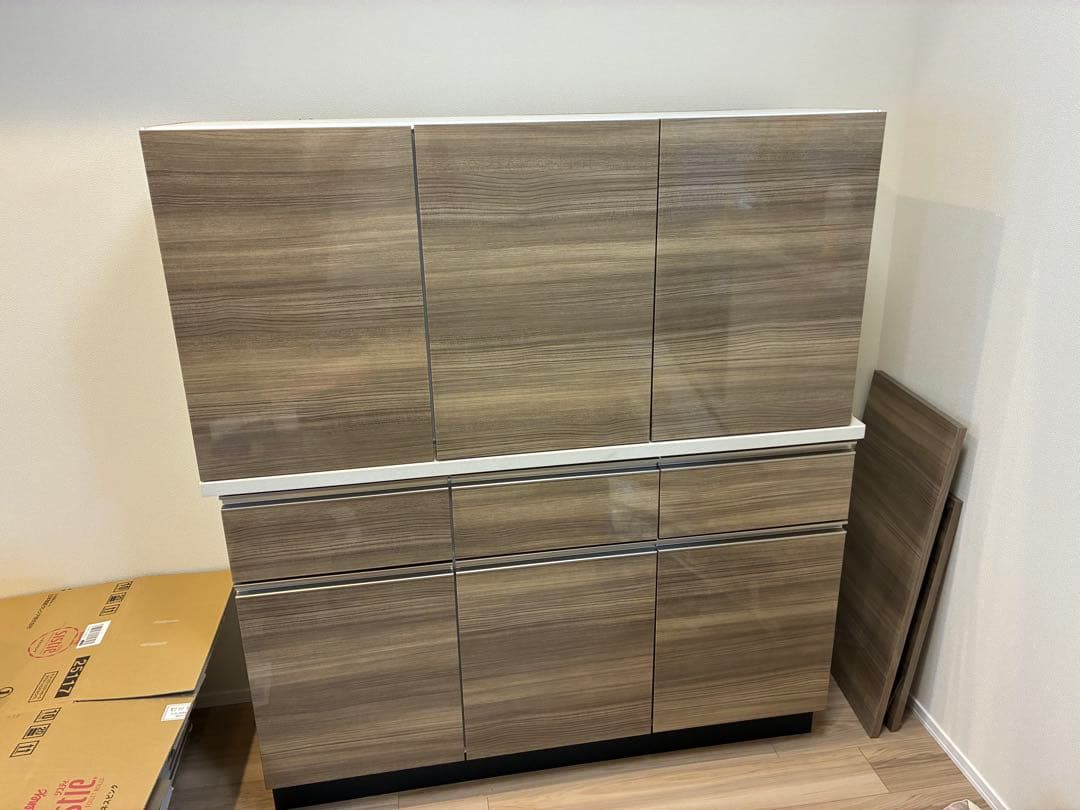 タカラスタンダード　木目調 上下分離型　食器棚　Ryo