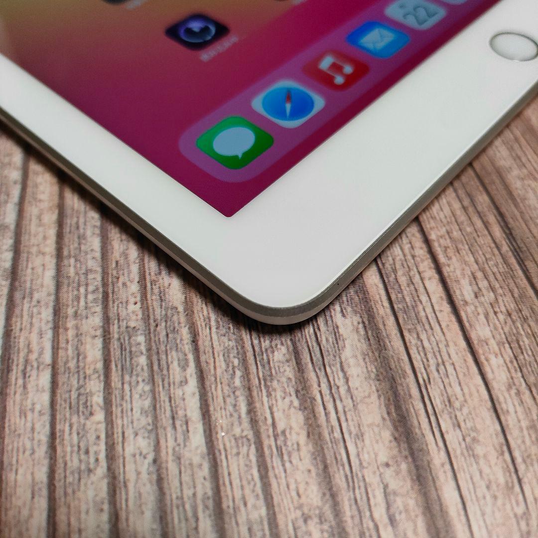 iPad 第6世代 32GB SIMフリー 美品 バッテリー100%