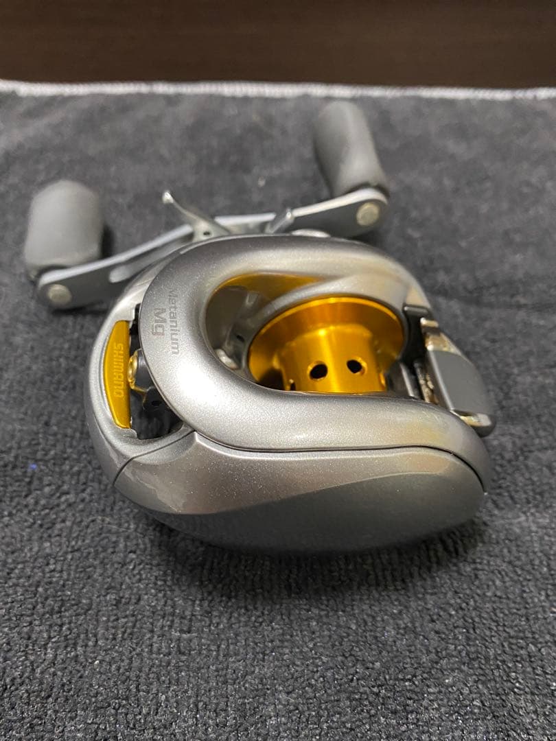 【新品未使用】シマノ　07メタニウムMg 右巻き