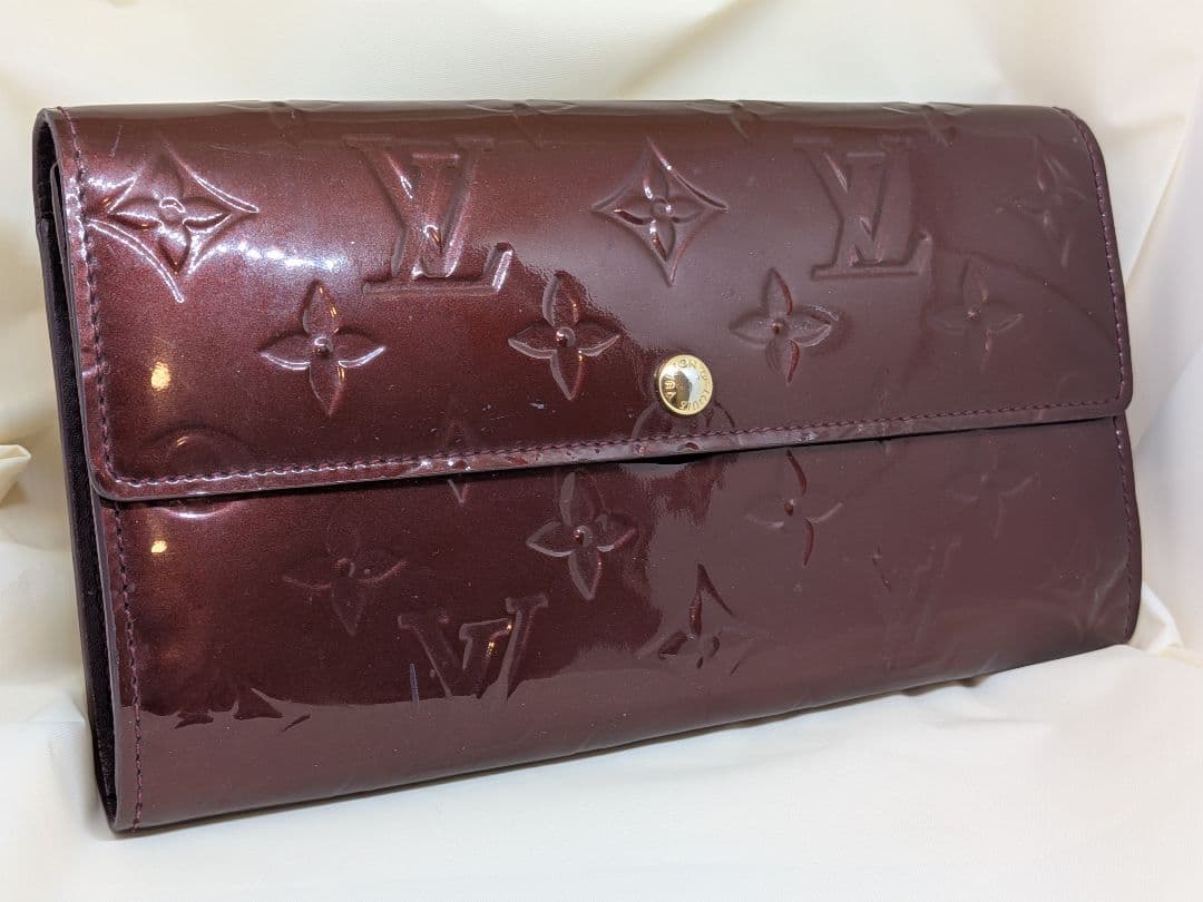 ルイヴィトン ヴェルニ 長財布 ボルドーLOUIS VUITTON モノグラム