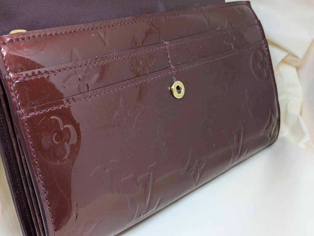 ルイヴィトン ヴェルニ 長財布 ボルドーLOUIS VUITTON モノグラム