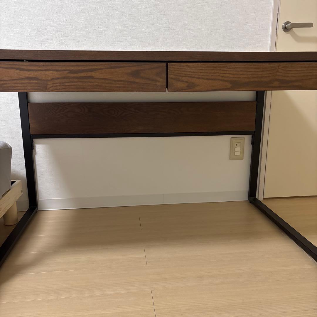 LOWYA 木製デスク【組立済み】