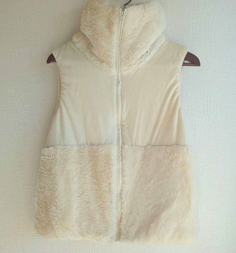 ♡ステラ 　フェイクファー中綿ベスト　ベロア切り替え