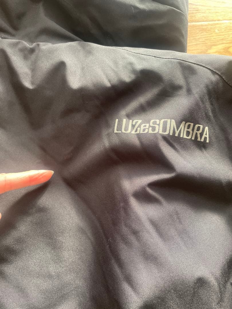 美品⭐︎ルースイソンブラ暖かい上下セット⭐︎Mサッカーフットサル中綿ブラック