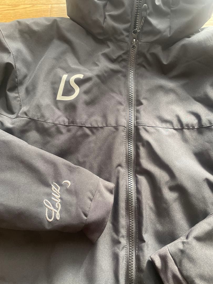 美品⭐︎ルースイソンブラ暖かい上下セット⭐︎Mサッカーフットサル中綿ブラック