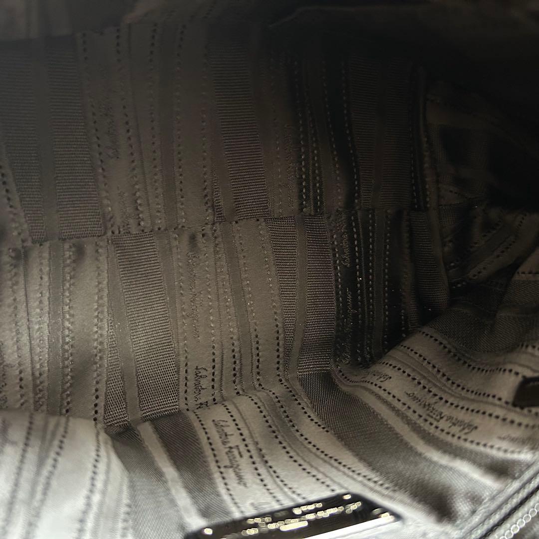 極美品　フェラガモ　ソフィア　2wayショルダーバッグ　レザー　ハンドバッグ　黒