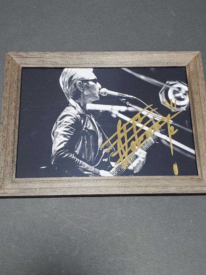 横浜銀蝿 Johnny 直筆サイン入り フォトスタンド 非売品