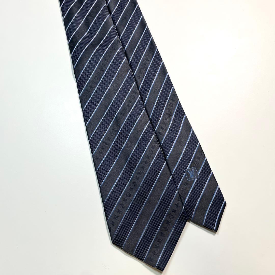 ✨美品✨LOUIS VUITTON ネクタイ　モノグラム　ストライプ　ビジネス