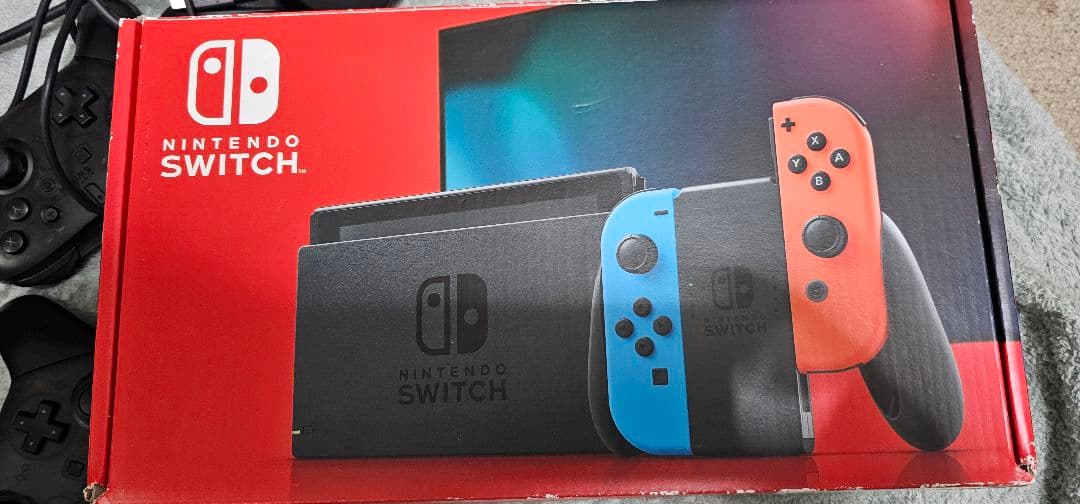 任天堂スイッチ　プロコン2個　ソフト5つ付き 総額53000円相当　マリオ