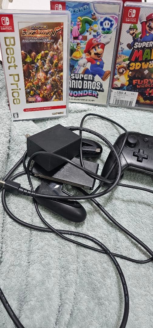 任天堂スイッチ　プロコン2個　ソフト5つ付き 総額53000円相当　マリオ