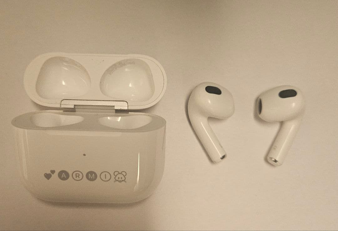 イヤホン Airpods Third Generation Model A2566