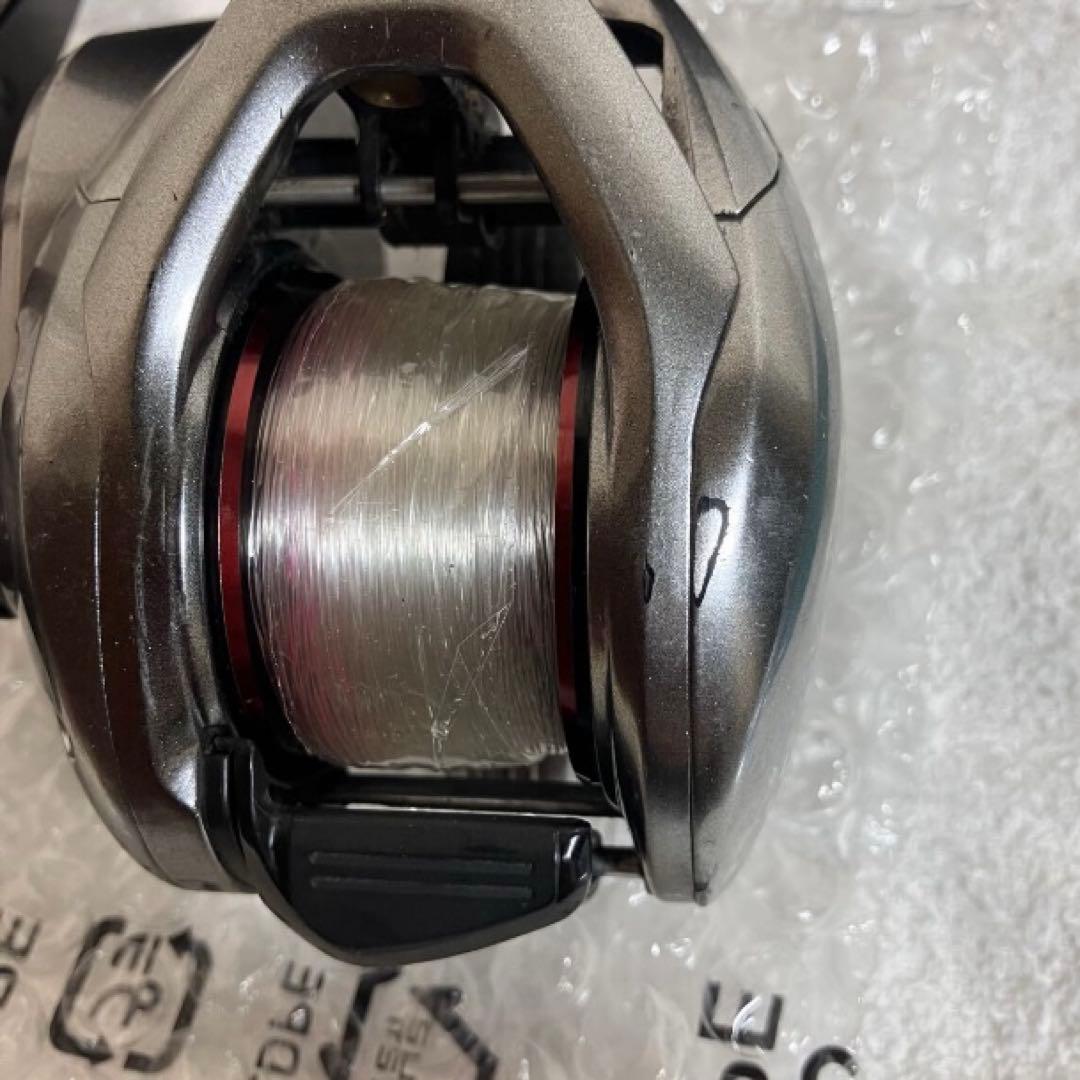 シマノ 21？　スコーピオンMD 301XGLH 左ハンドル　キズあり