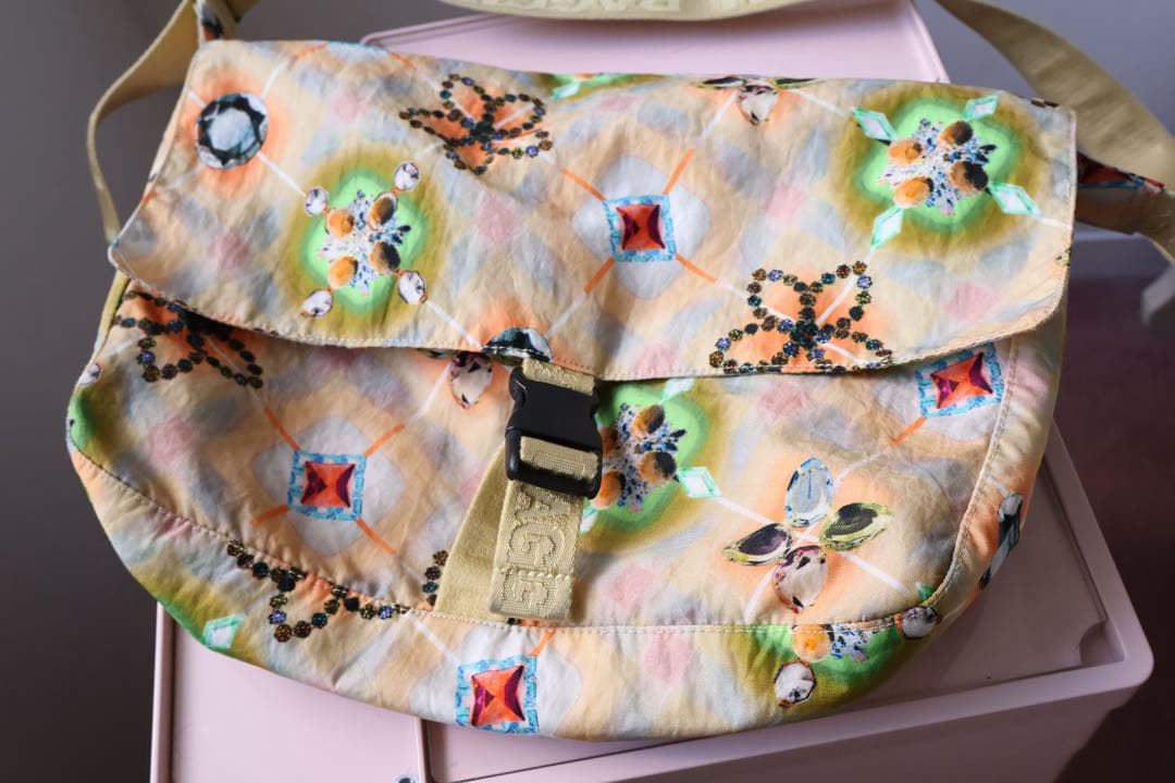 baggu x julia heuer メッセンジャーバッグ