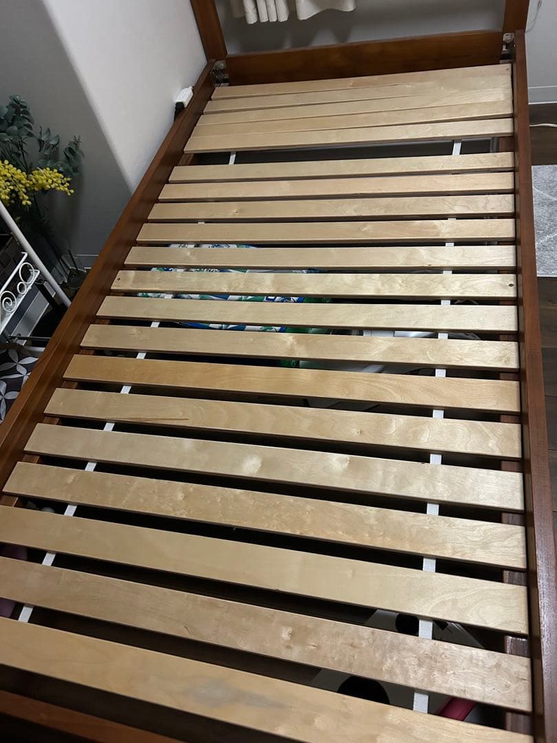 スキャンティーク　シングルベッド　(シモンズマットレス込み)中古品