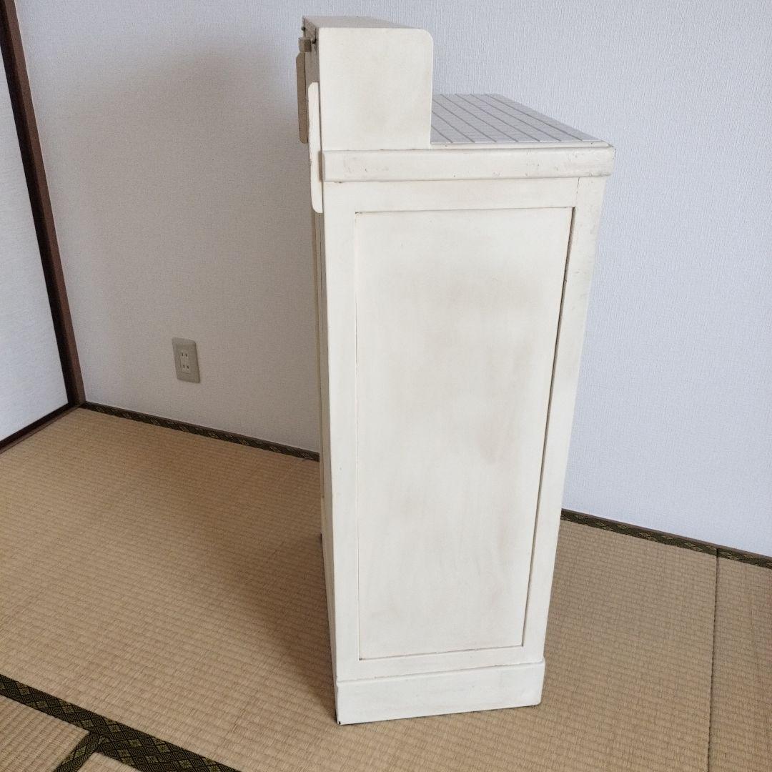 アンティークの引き出し収納棚　Siettela