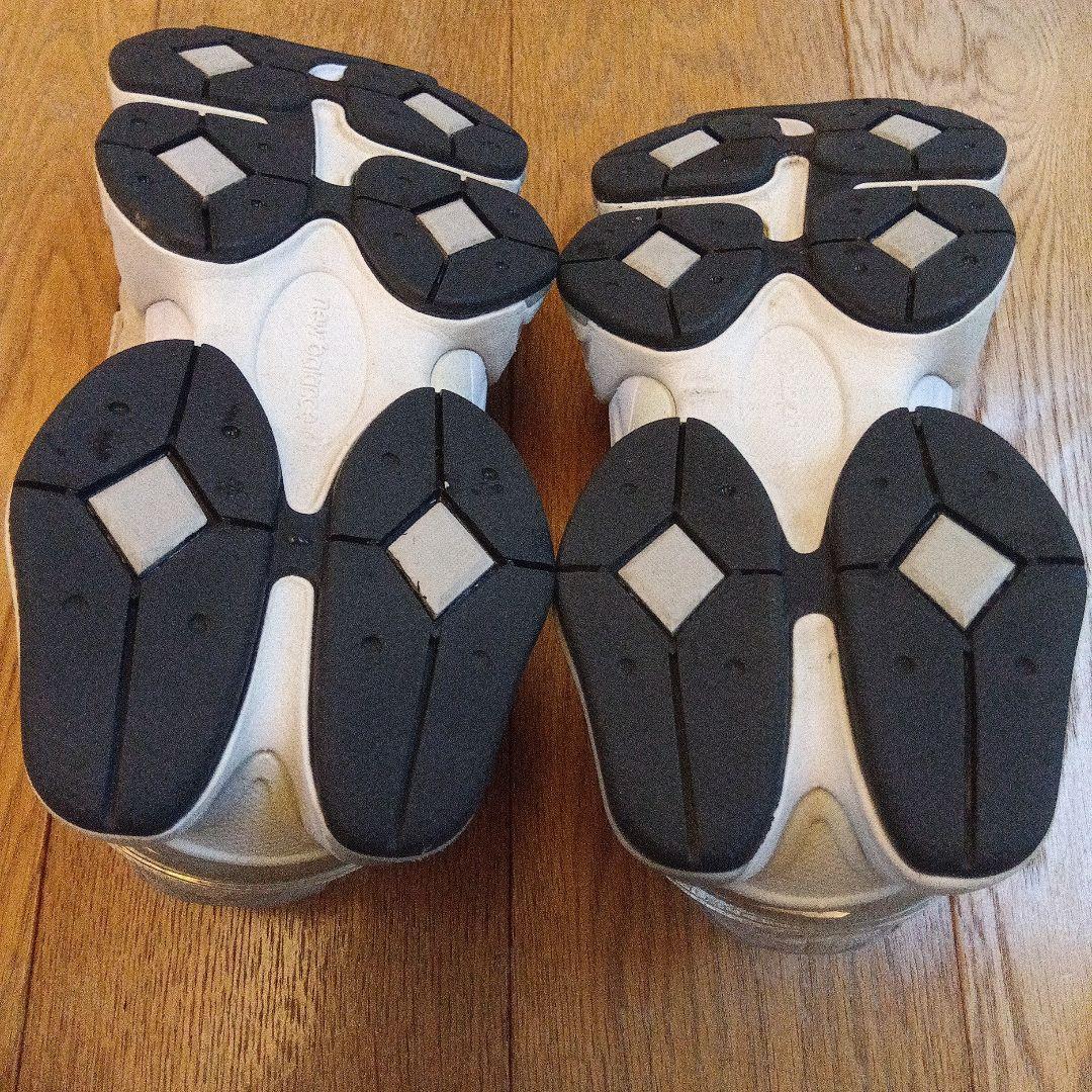 new balance 9060 ニューバランス　ベージュ　スニーカー