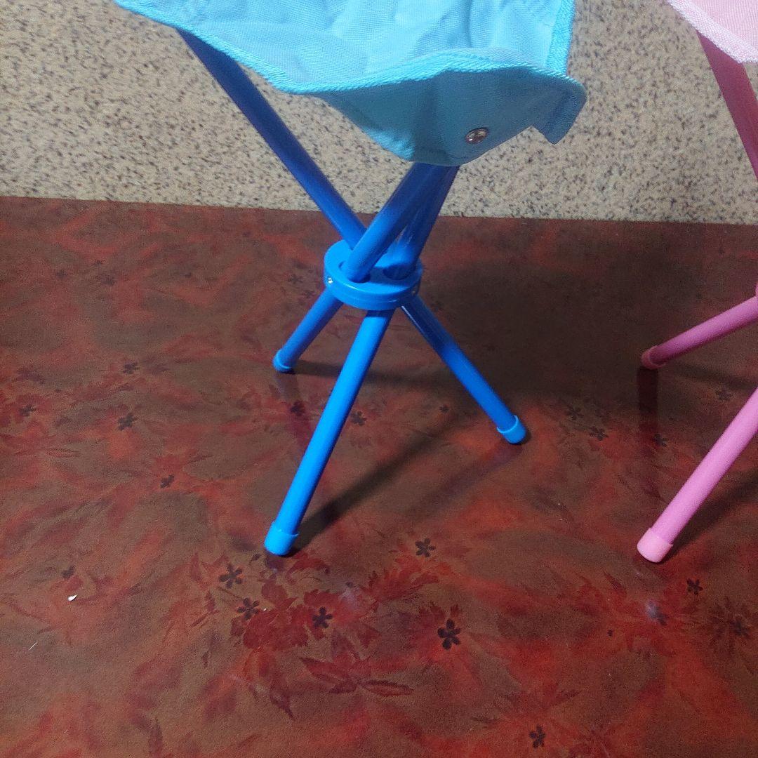 1175 ハローキティ折り畳み椅子