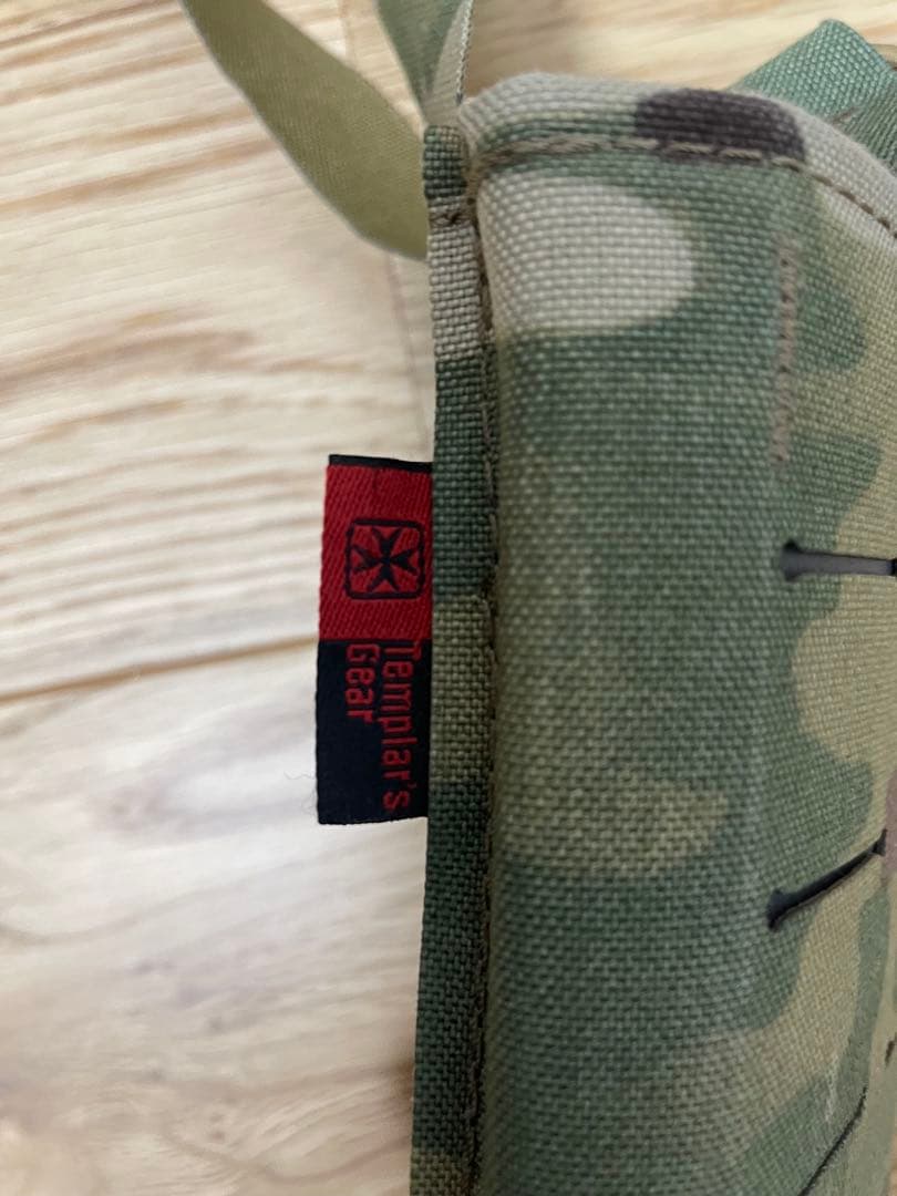 実物マガジンポーチセットDirect Action HUSAR等