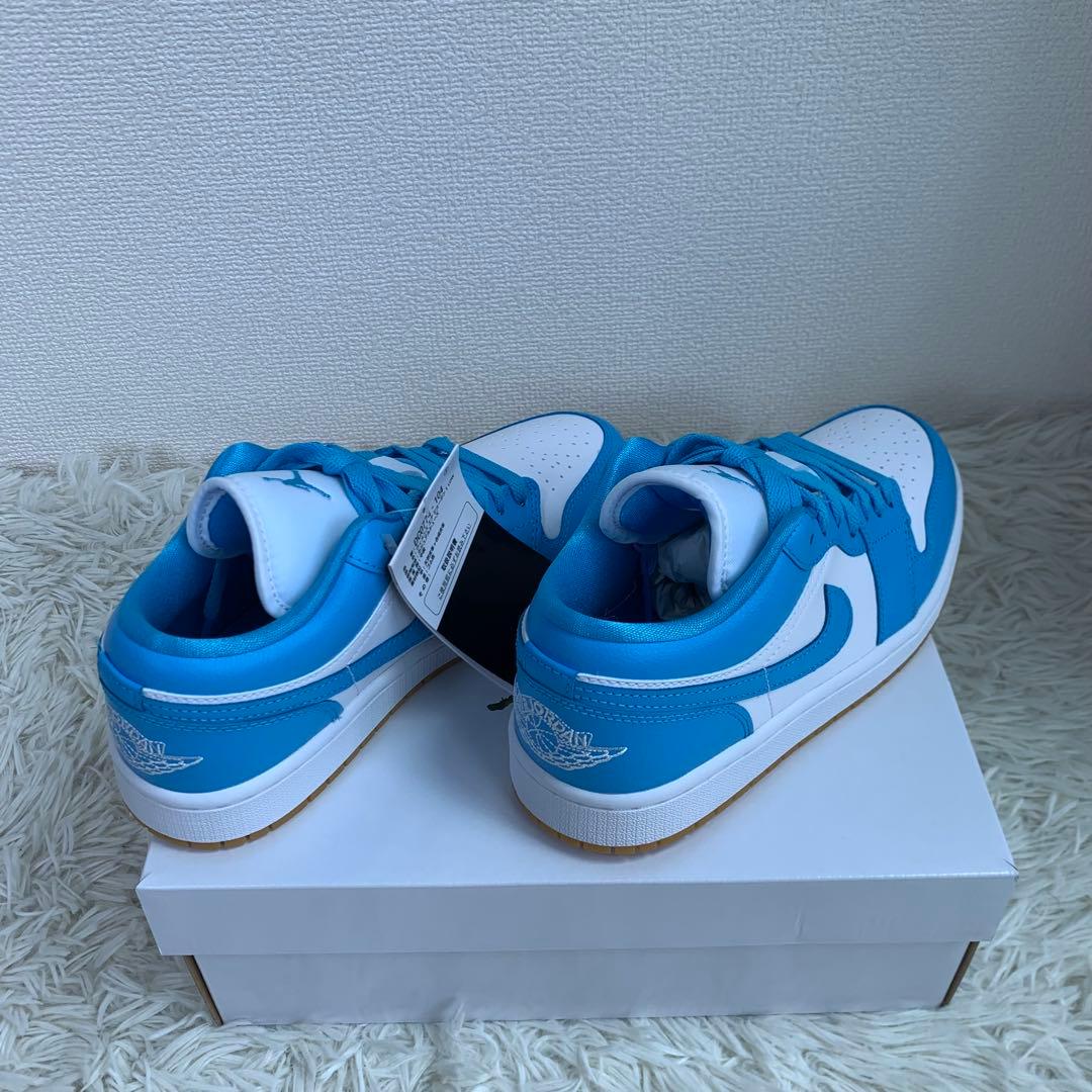 新品Nike Air Jordan 1 Low \"White/Blue\" 25