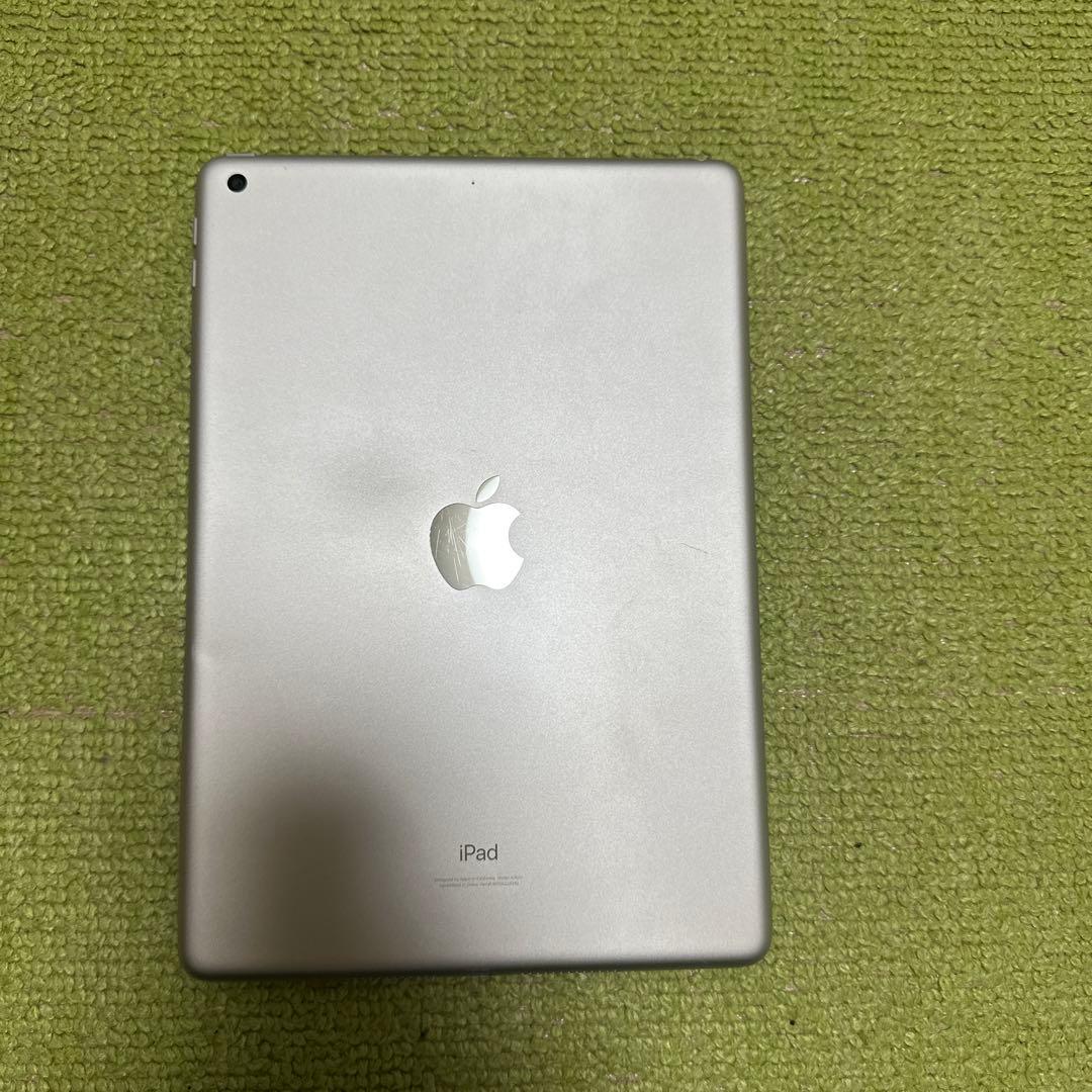 Apple iPad シルバー 9世代 本体　値下げ交渉可能