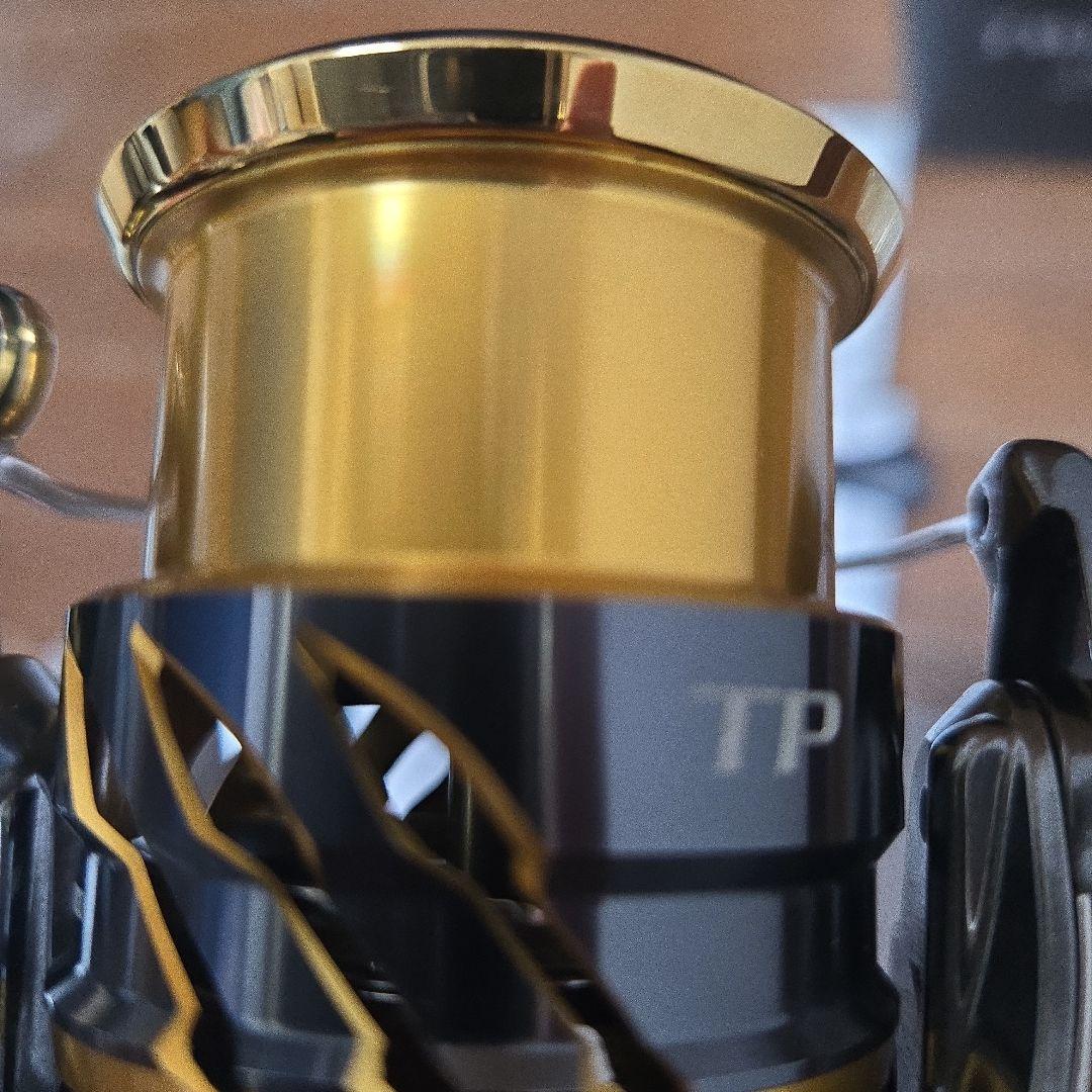 SHIMANO TWIN POWER 2500SHG-D　ジャンク