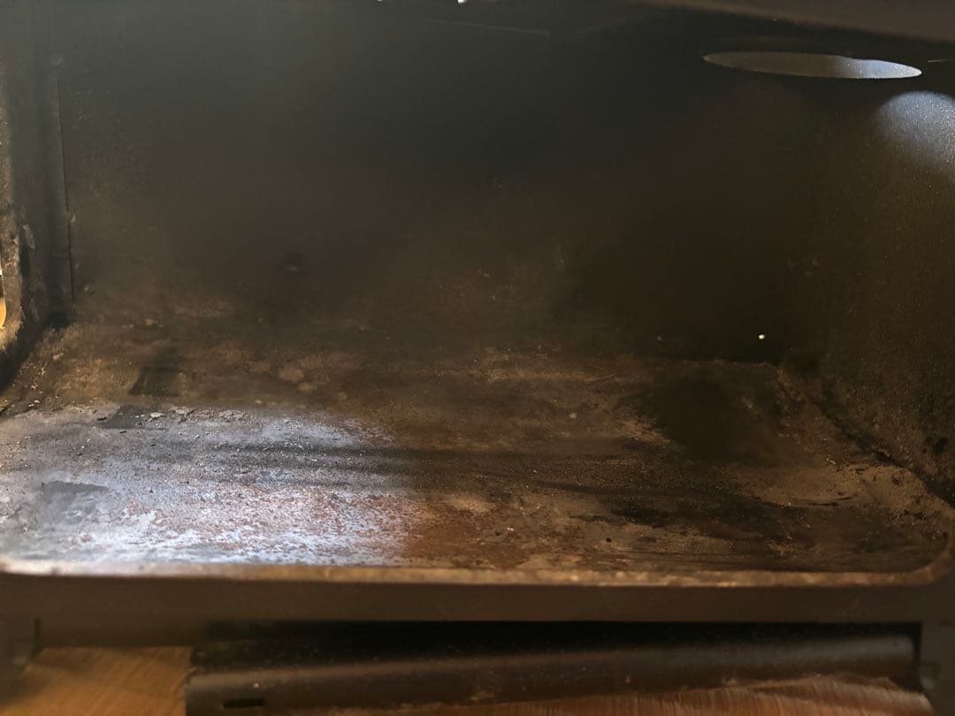 【タイムセール】キャプテンスタッグ 薪ストーブ 煙突付き 黒