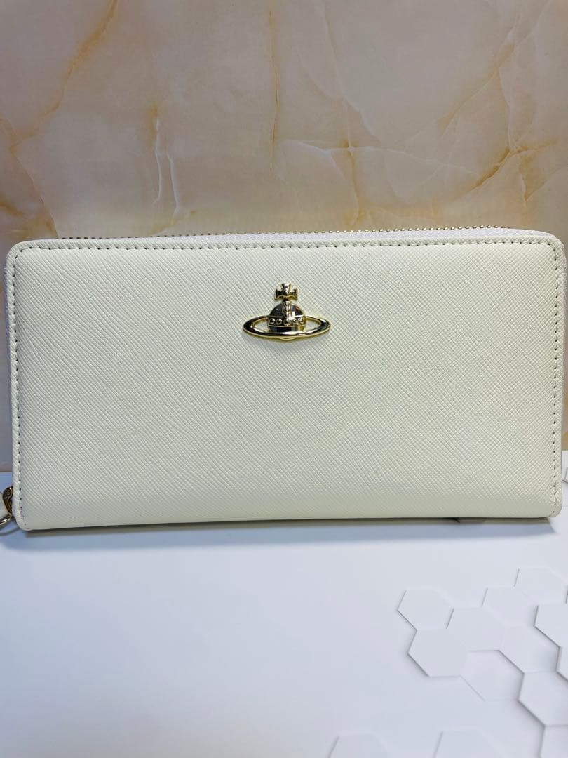 Vivienne Westwood 長財布　ホワイト