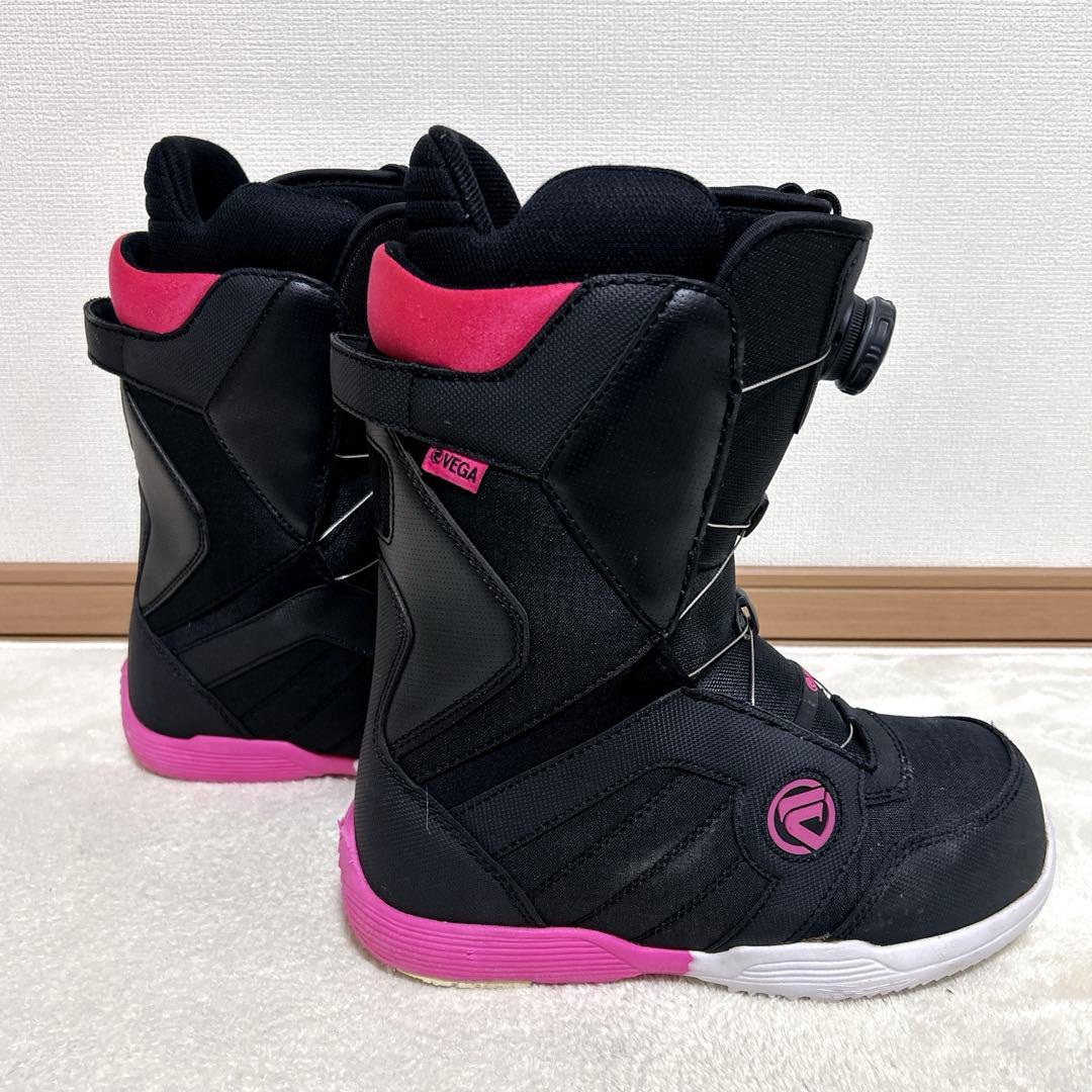 美品 FLOW フロウ VEGA BOA ベガ ボア 24.5 スノボ ブーツ