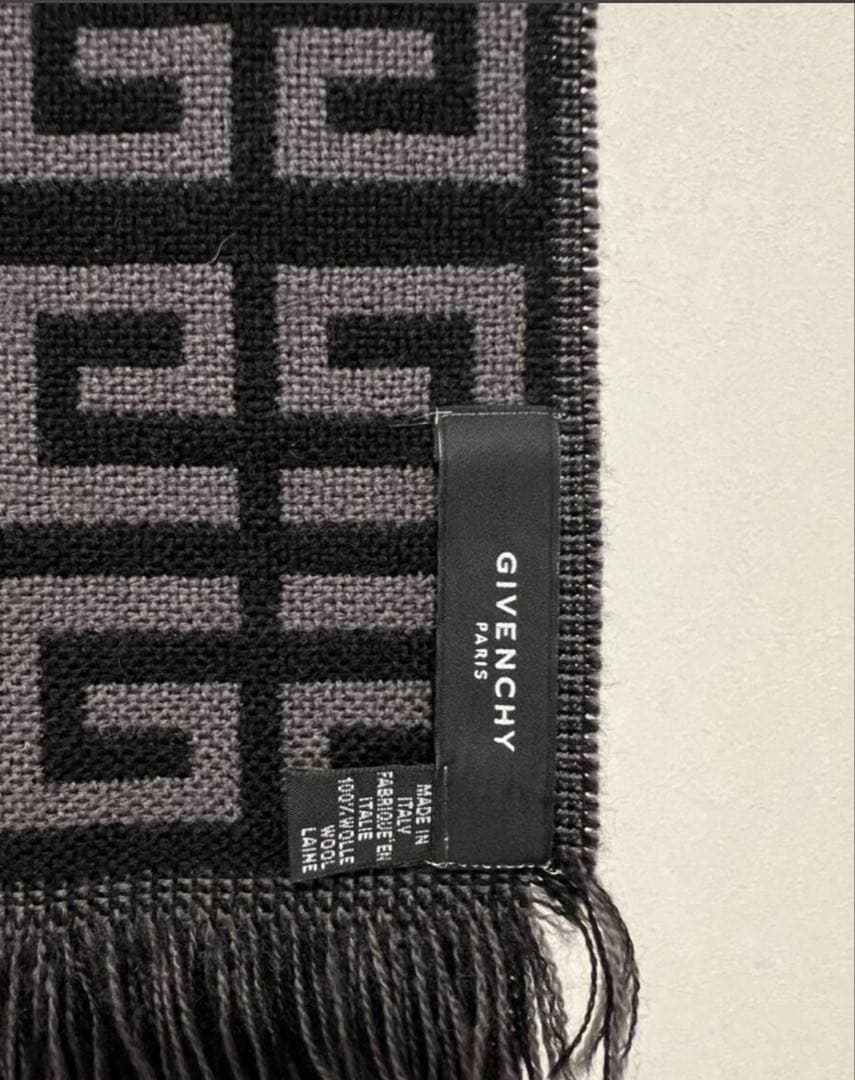 GIVENCHY ストール マフラー 黒 グレー 4G モノグラム