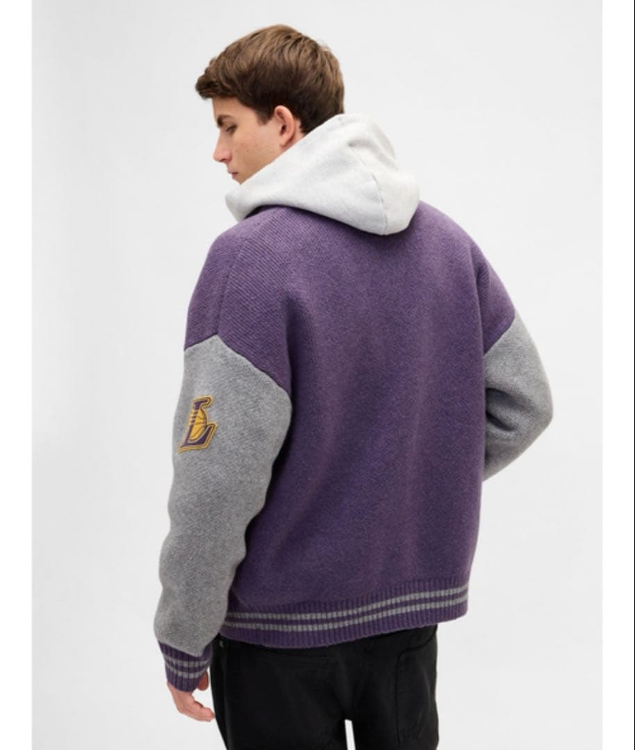 【希少】新品ꕥカシミヤタッチNBAロサンゼルスレイカーズロゴジップアップセーター