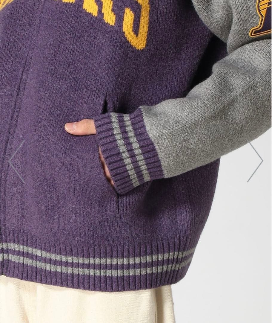 【希少】新品ꕥカシミヤタッチNBAロサンゼルスレイカーズロゴジップアップセーター