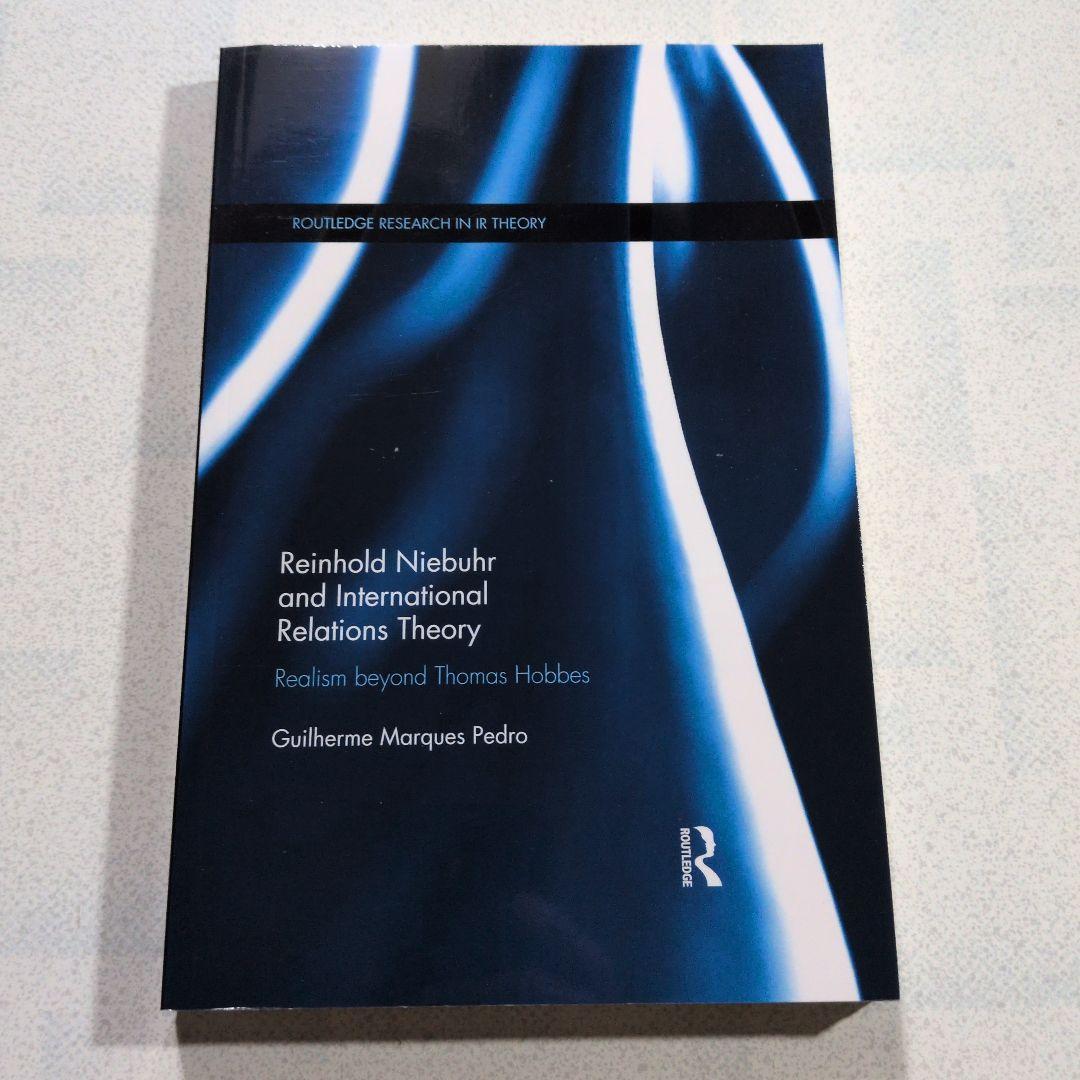 洋書 Reinhold Niebuhr and International Relat