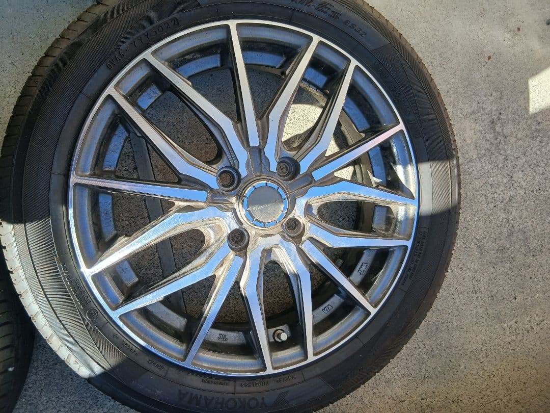 15インチ ホイールセット Yokohamaタイヤ付き　N-BOX