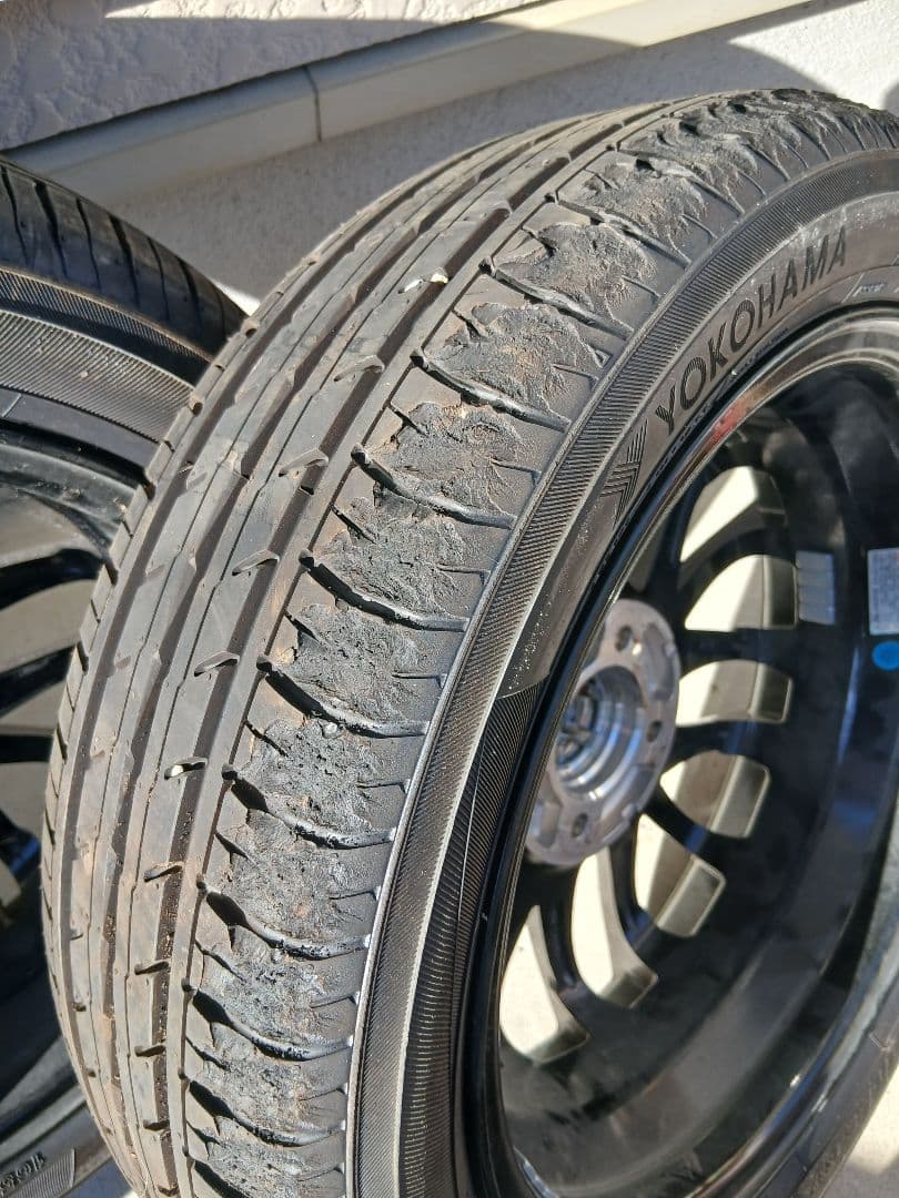 15インチ ホイールセット Yokohamaタイヤ付き　N-BOX