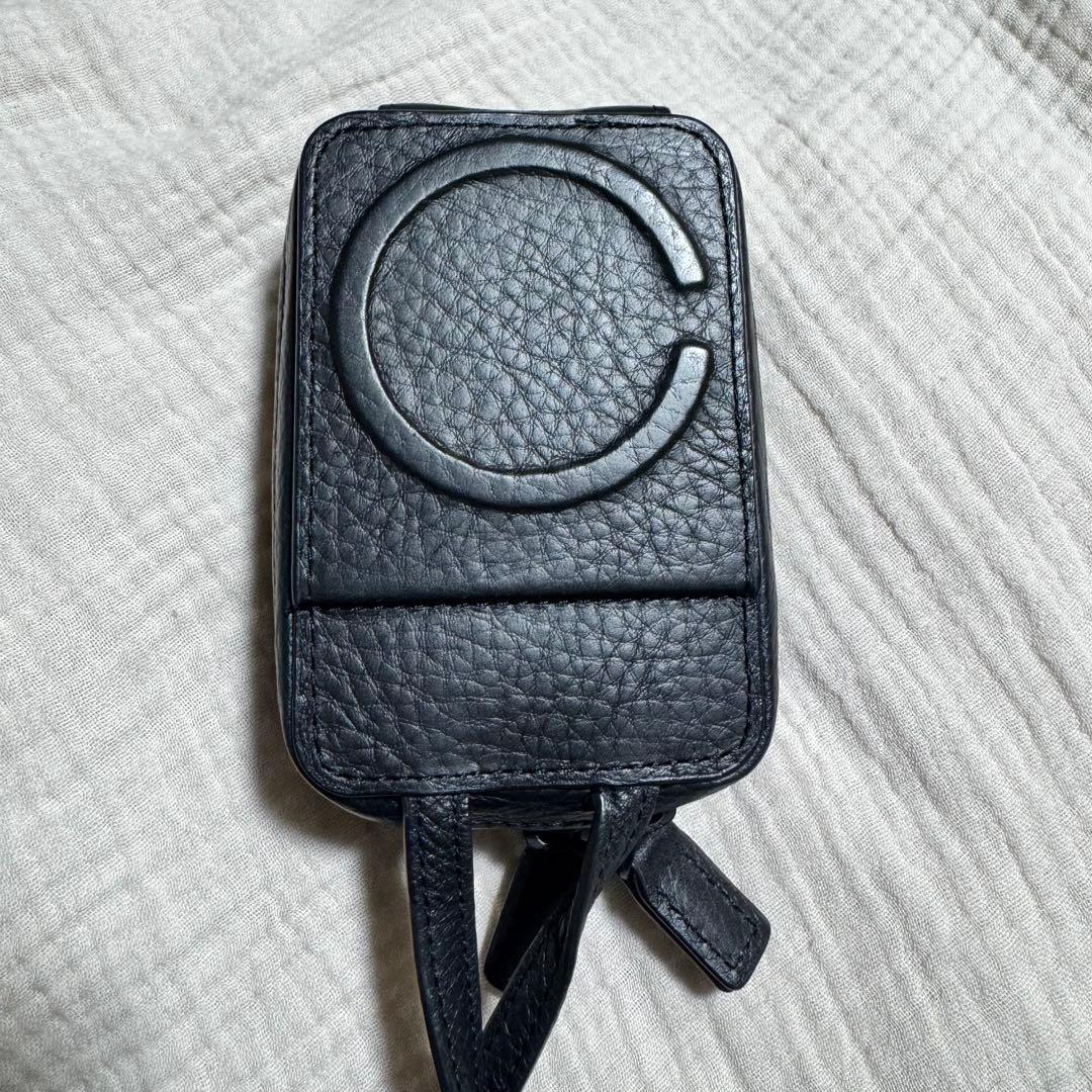 【期間限定値引】objets.io ブラック スマホケース ショルダーストラップ