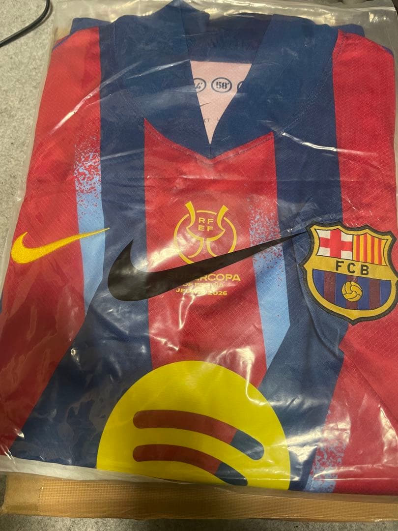 FCバルセロナペドリユニフォーム4th 25-26 ペドリ8番シャツ
